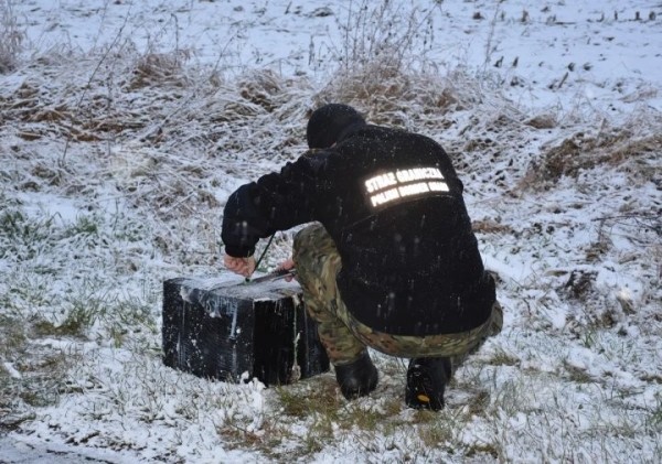 В Польше перехватили беспилотник, прилетевший с сигаретами из Беларуси
