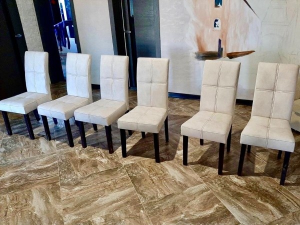 Эти волшебники превращают старые диваны в новые! Фото работ мастерской по реставрации мебели Эти волшебники превращают старые диваны в новые! Фото работ мастерской по реставрации мебели