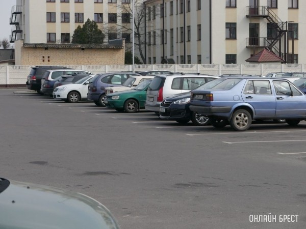 «Перекуп» из Пинска за три года продал 20 автомобилей «Перекуп» из Пинска за три года продал 20 автомобилей