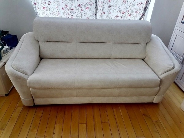 Эти волшебники превращают старые диваны в новые! Фото работ мастерской по реставрации мебели Эти волшебники превращают старые диваны в новые! Фото работ мастерской по реставрации мебели