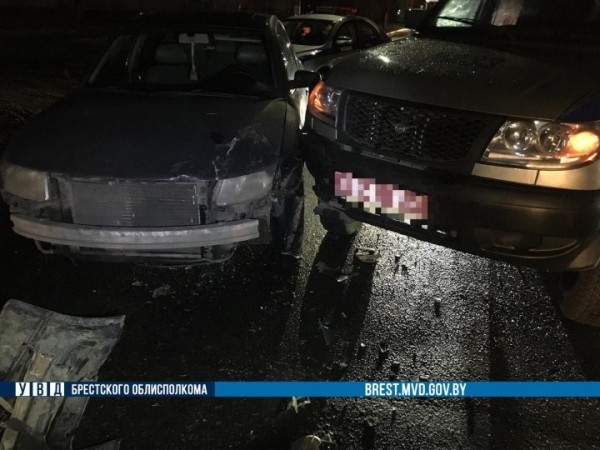  ДТП с участием милицейского автомобиля произошло в Пинске