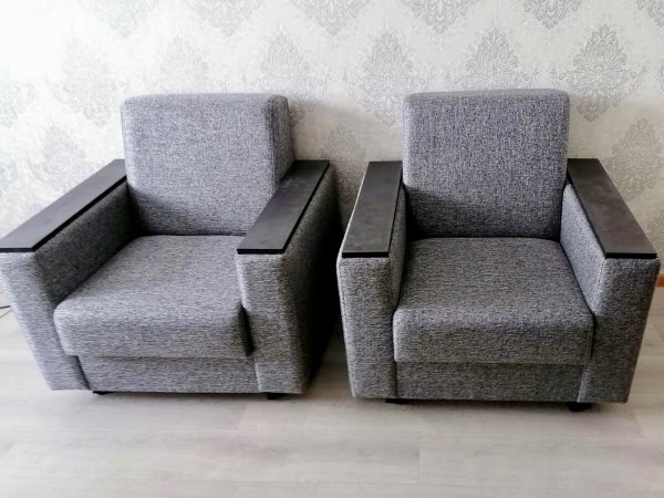 Эти волшебники превращают старые диваны в новые! Фото работ мастерской по реставрации мебели Эти волшебники превращают старые диваны в новые! Фото работ мастерской по реставрации мебели