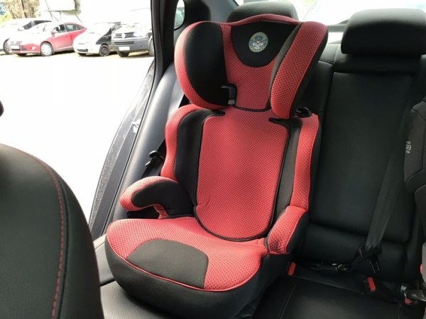 ГАИ напоминает родителям правила перевозки детей в автомобиле. Что нужно знать ГАИ напоминает родителям правила перевозки детей в автомобиле. Что нужно знать