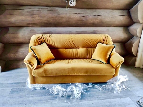 Эти волшебники превращают старые диваны в новые! Фото работ мастерской по реставрации мебели Эти волшебники превращают старые диваны в новые! Фото работ мастерской по реставрации мебели