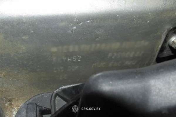 Россиянин купил в Литве Chrysler. На белорусской границе машину задержали