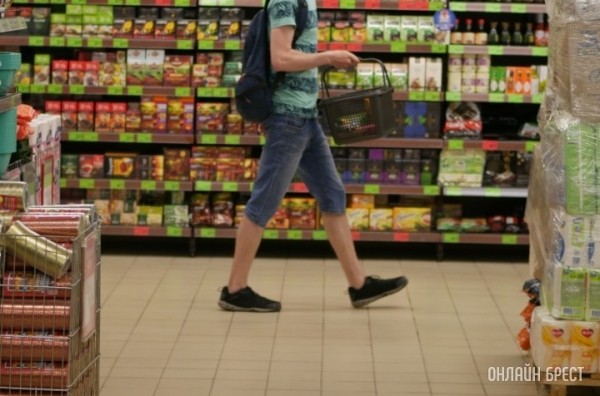 Надо ли покупателю предъявлять паспорт продавцу для получения книги жалоб Надо ли покупателю предъявлять паспорт продавцу для получения книги жалоб