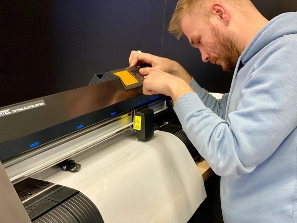 В Бресте открылась студия детейлинга «ArmorSkins» для вашего девайса