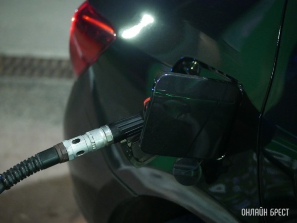 Идем к трем евро за литр. Что происходит с ценами на топливо в мире? Идем к трем евро за литр. Что происходит с ценами на топливо в мире?