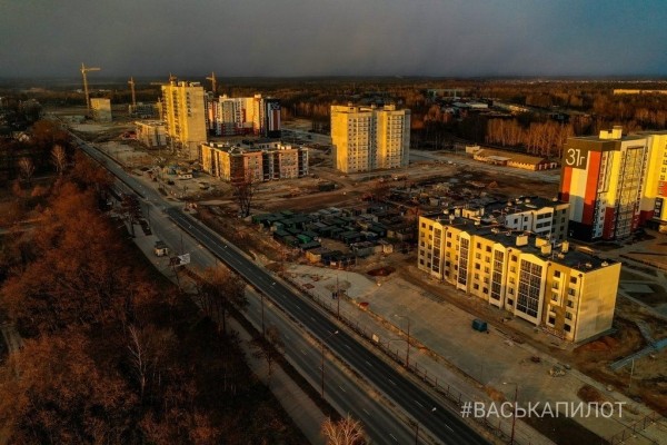 
                Смотрим с высоты, как выглядит новый квартал на ул. Лейтенанта Рябцева в Бресте
            