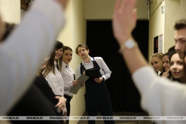 Свет и тень «Ночи в театре»: брестчане стали участниками интерактивного проекта Свет и тень «Ночи в театре»: брестчане стали участниками интерактивного проекта