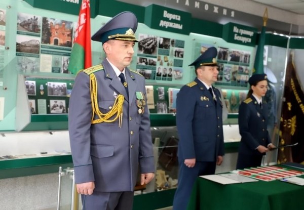 Молодые сотрудники Брестской таможни принесли присягу Молодые сотрудники Брестской таможни принесли присягу