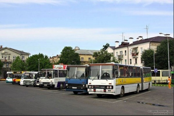
                Автобусы «Икарус» на улицах Бреста
            