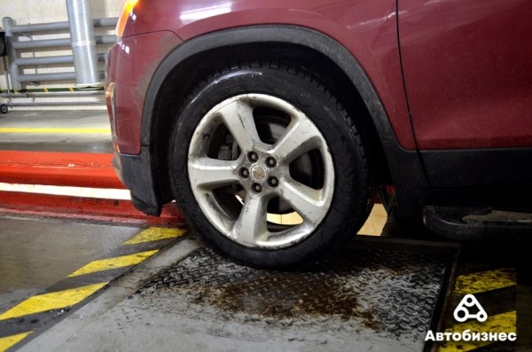 «Кто хочет, найдет альтернативу». Как ситуация с запчастями повлияла на прохождение техосмотра