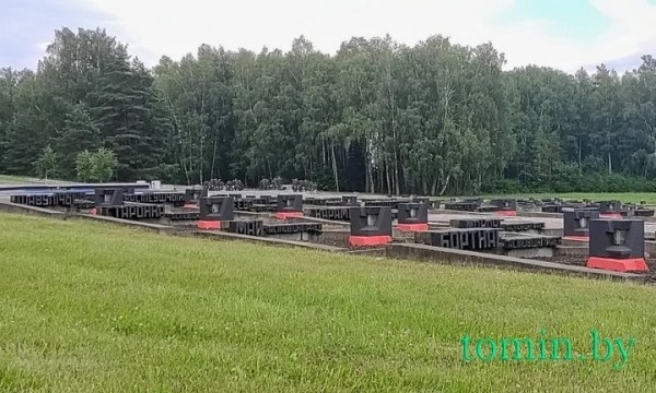 Мемориальный комплекс «Хатынь»: трагедия сожженной деревни Мемориальный комплекс «Хатынь»: трагедия сожженной деревни