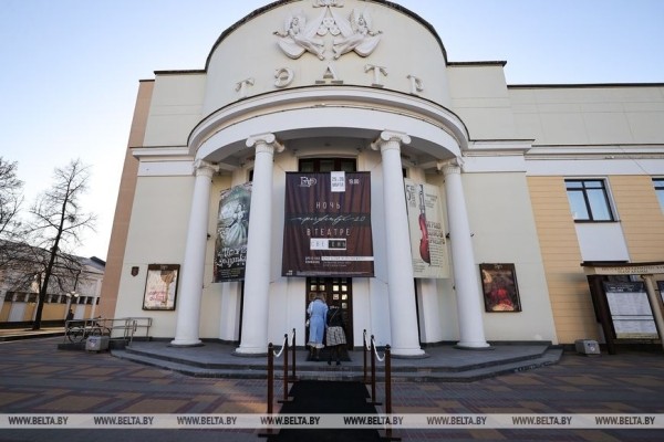 Свет и тень «Ночи в театре»: брестчане стали участниками интерактивного проекта Свет и тень «Ночи в театре»: брестчане стали участниками интерактивного проекта