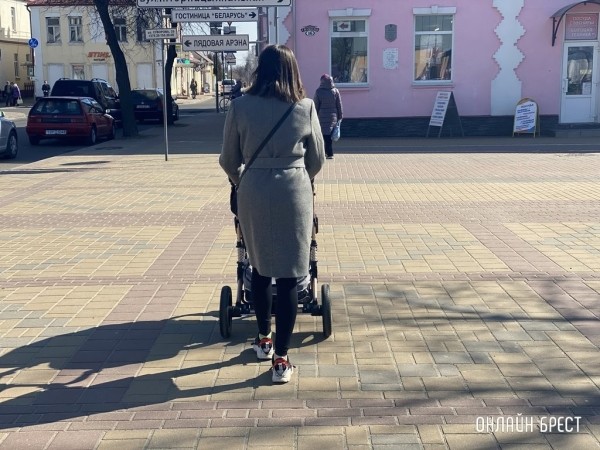 Может ли мама в декрете бесплатно переобучиться через службу занятости