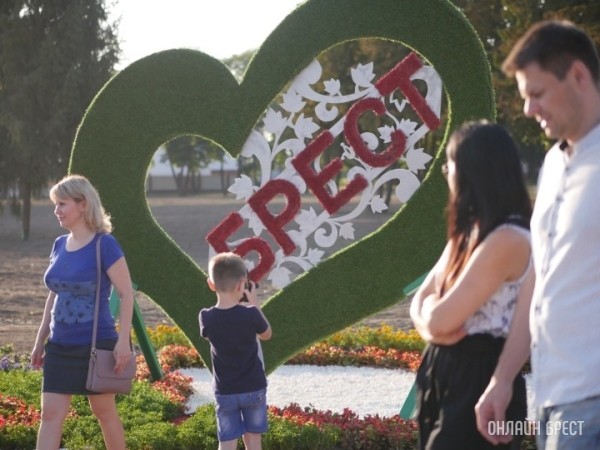 Большинство городов Брестской области достигло уровня озелененности в 40% Большинство городов Брестской области достигло уровня озелененности в 40%