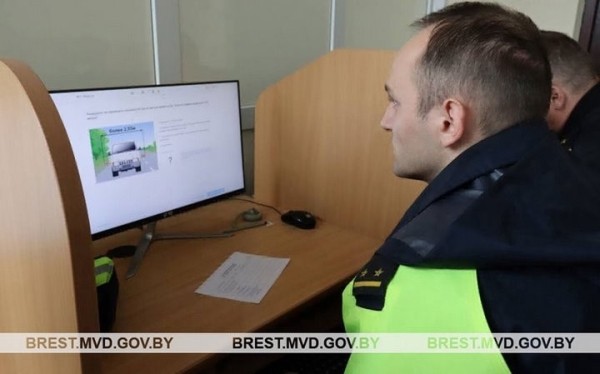 В Барановичи съехалось много сотрудников ГАИ