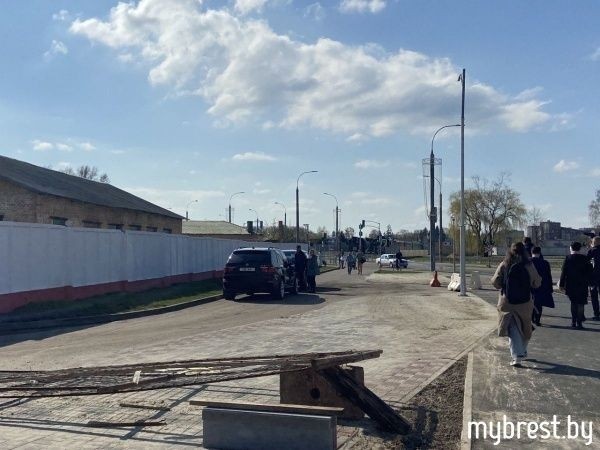 Как выглядит новый участок набережной реки Мухавец в Бресте Как выглядит новый участок набережной реки Мухавец в Бресте