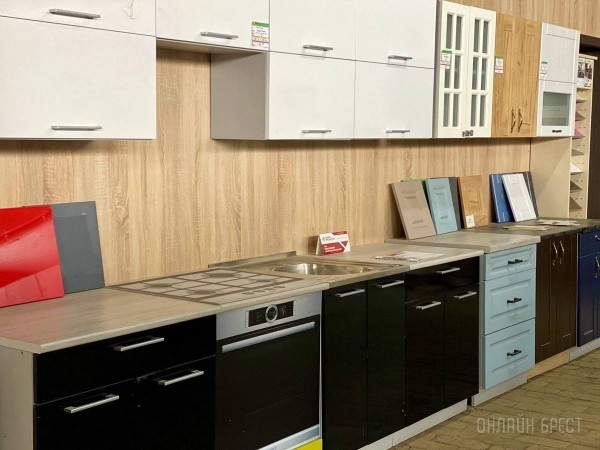 Современные кухни фабричного качества в «Конструктор.Бай»: бесплатный замер, бесплатный дизайн-проект, скидки