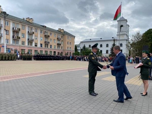 Брест празднует День пограничника
