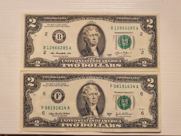 Ищем необычные доллары в кошельке. На этот раз &mdash; двойки, которые могут стоить десятки тысяч