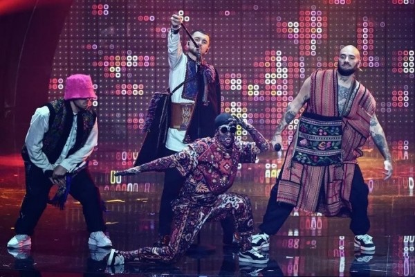 Победителем «Евровидения» стала украинская группа Kalush Orchestra