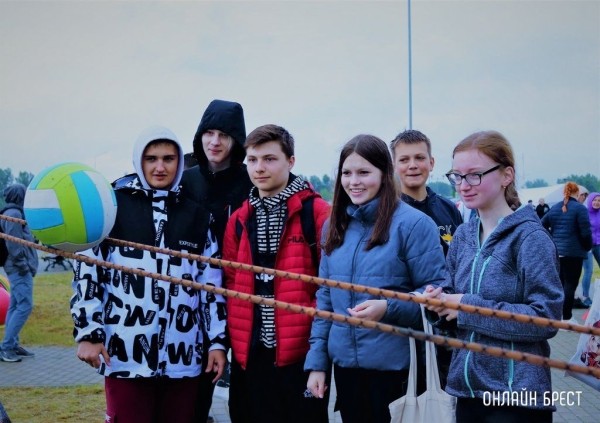 Читатель: Сегодня в Бресте на празднике «Дети нового 1000-летия»
Читатель: Сегодня в Бресте на празднике «Дети нового 1000-летия»