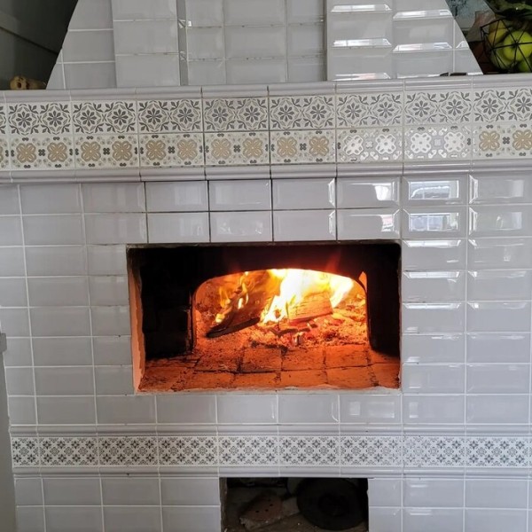 «Это была моя самая душевная инвестиция». Как белорусская бизнес-леди отремонтировала дом прадеда в деревне