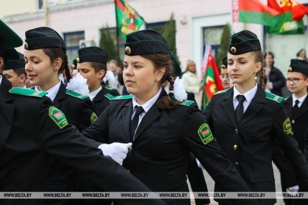 Как прошло празднование Дня пограничника в Бресте. Фоторепортаж Как прошло празднование Дня пограничника в Бресте. Фоторепортаж