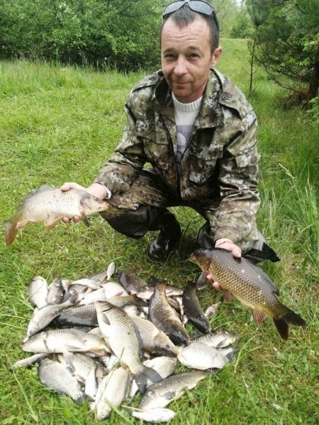 На озере в деревне Заречаны прошел Кубок Каменецкого района по рыбной ловле. Определены победители