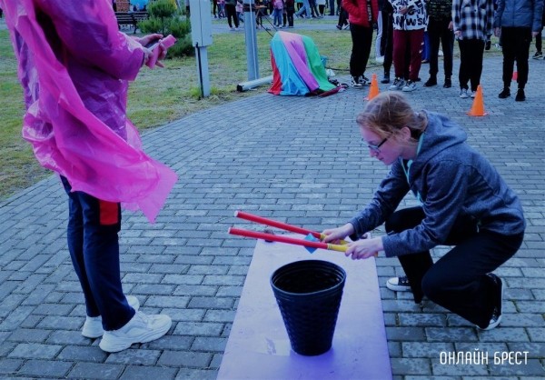 Читатель: Сегодня в Бресте на празднике «Дети нового 1000-летия»
Читатель: Сегодня в Бресте на празднике «Дети нового 1000-летия»