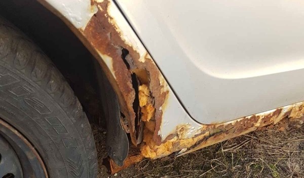 УАЗы по $400, а Skoda &mdash; за $4 тысячи. МВД распродаёт старый автопарк