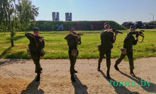 Занятия по боевой готовности прошли у брестских ракетчиков Занятия по боевой готовности прошли у брестских ракетчиков