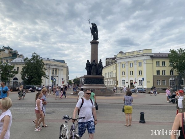 Белстат рассказал о средней зарплате в мае в Брестской области Белстат рассказал о средней зарплате в мае в Брестской области