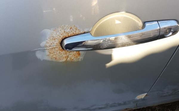 УАЗы по $400, а Skoda &mdash; за $4 тысячи. МВД распродаёт старый автопарк