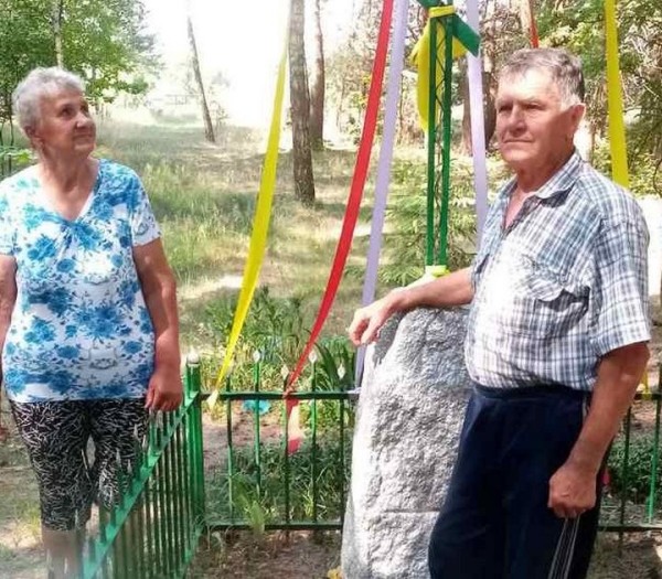 Целая история поклонного креста в лесу Каменецкого района Целая история поклонного креста в лесу Каменецкого района