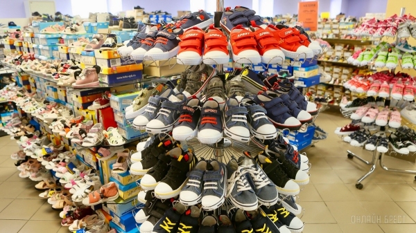 Самое время готовиться к школе! Три этажа школьных товаров в «Детском мире» на Советской в Бресте: канцелярия, рюкзаки, школьная форма и обувь Самое время готовиться к школе! Три этажа школьных товаров в «Детском мире» на Советской в Бресте: канцелярия, рюкзаки, школьная форма и обувь