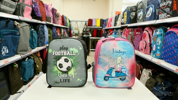 Самое время готовиться к школе! Три этажа школьных товаров в «Детском мире» на Советской в Бресте: канцелярия, рюкзаки, школьная форма и обувь Самое время готовиться к школе! Три этажа школьных товаров в «Детском мире» на Советской в Бресте: канцелярия, рюкзаки, школьная форма и обувь