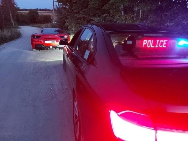 В Польше белоруса на Ferrari оштрафовали на 5 тысяч злотых (около 1 тысячи долларов)