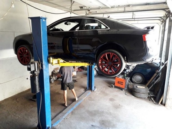 Дорогое удовольствие: сколько сейчас стоит обслужить машину? Дорогое удовольствие: сколько сейчас стоит обслужить машину?