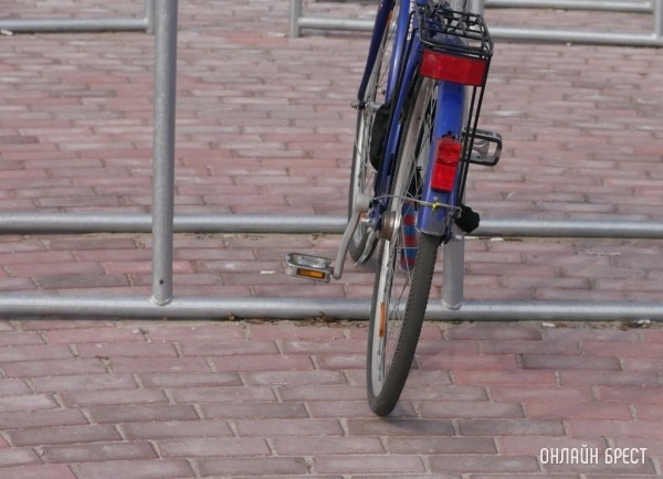 Житель Бреста украл несколько велосипедов. Что он с ними делал?