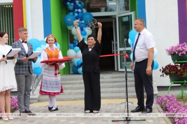 Первый встроенный в многоэтажку детский сад появился в Пинске