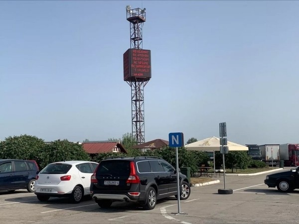 Въехать в Польшу за двое суток – нереально. Журналисты съездили в очередь на границе