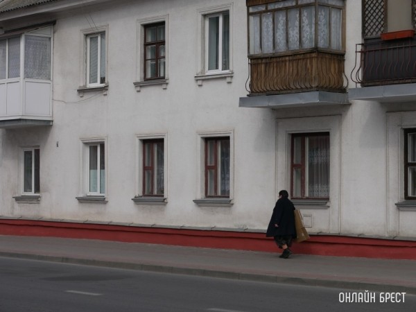 «Транжирила деньги, чтобы почувствовать себя счастливой»: истории белорусов, которые живут в долг «Транжирила деньги, чтобы почувствовать себя счастливой»: истории белорусов, которые живут в долг