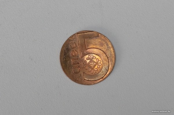 Видели в сдаче такие монеты? Показываем копейки, которые могут стоить дорого Видели в сдаче такие монеты? Показываем копейки, которые могут стоить дорого