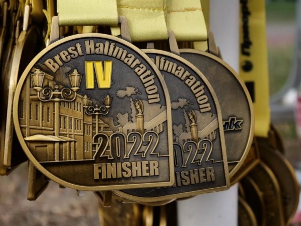 Около 400 человек вышли на старт Брестского полумарафона