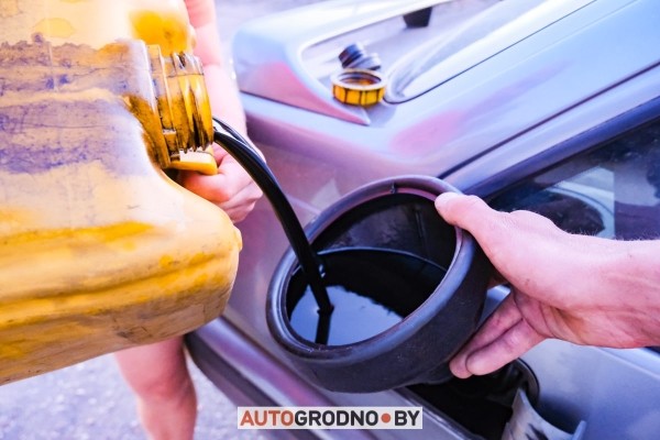 Не бензин и не «дизель». Белорус нашёл альтернативный способ заправки своей Volvo Не бензин и не «дизель». Белорус нашёл альтернативный способ заправки своей Volvo