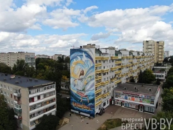 Новы мурал з’явіўся ў Брэсце Новы мурал з’явіўся ў Брэсце
