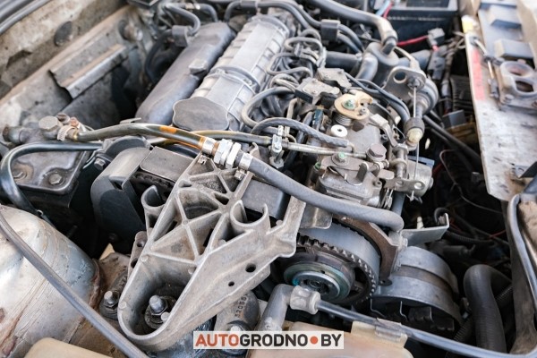 Не бензин и не «дизель». Белорус нашёл альтернативный способ заправки своей Volvo Не бензин и не «дизель». Белорус нашёл альтернативный способ заправки своей Volvo